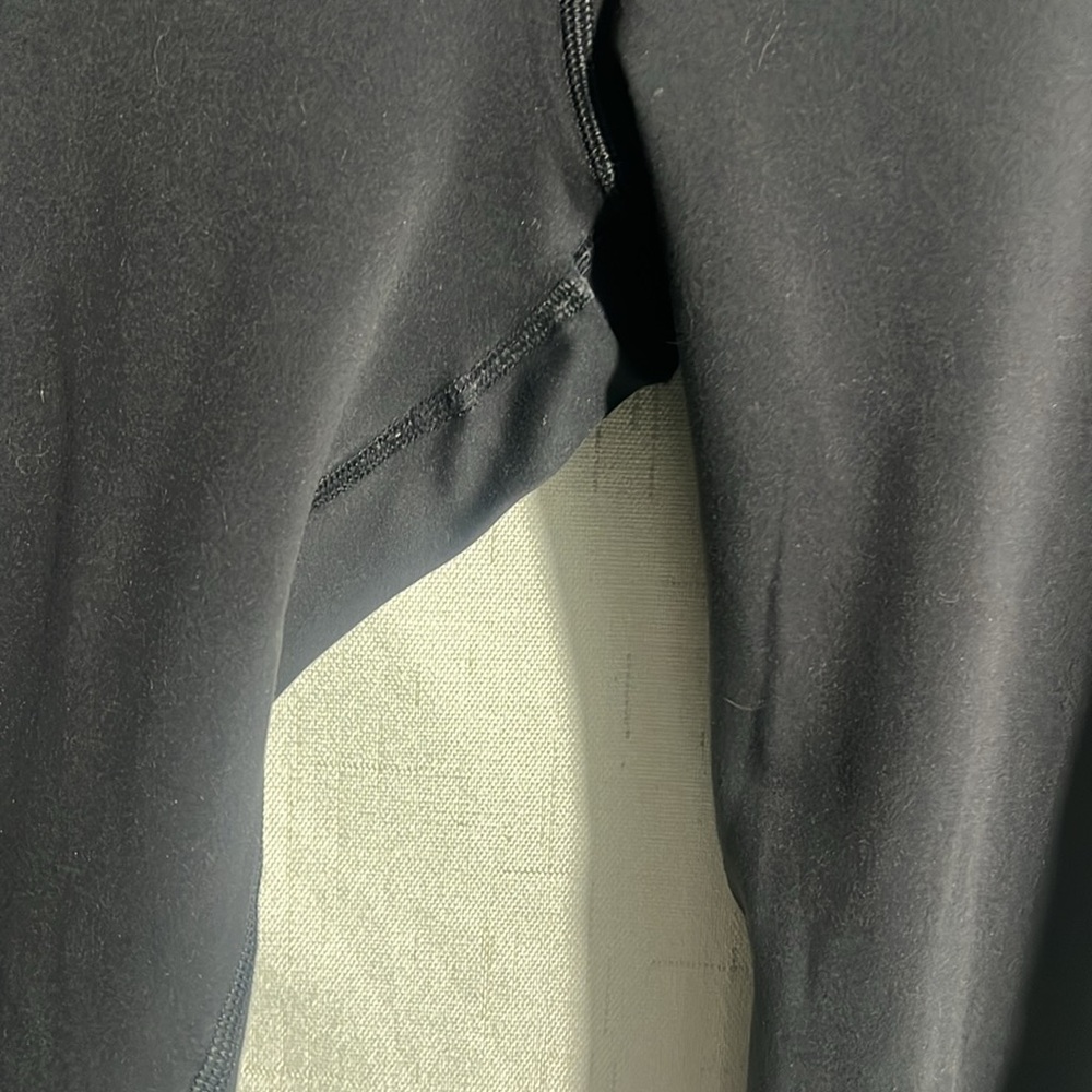 Vuori Black High-Waist Leggings - Picture 8 of 9
